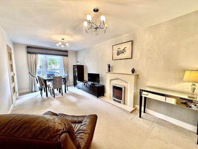 1 bed flat for sale