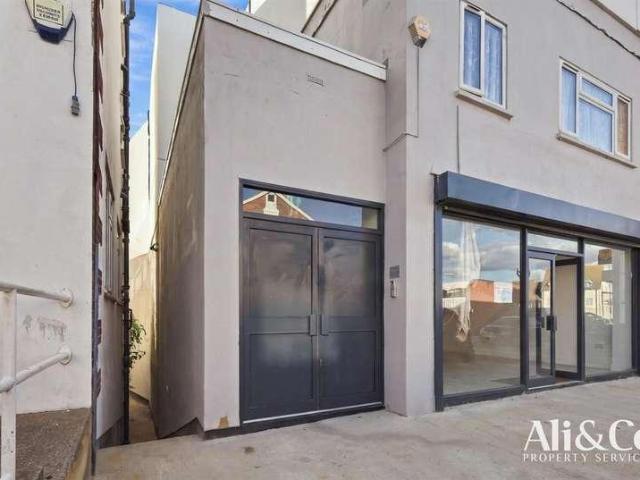 1 bed flat for sale