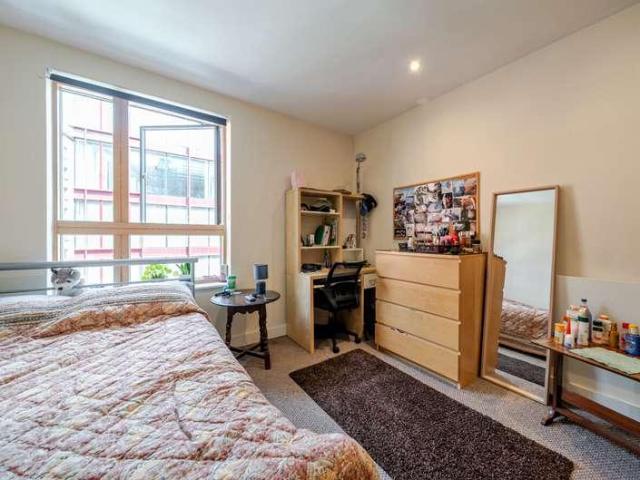 1 bed flat for sale