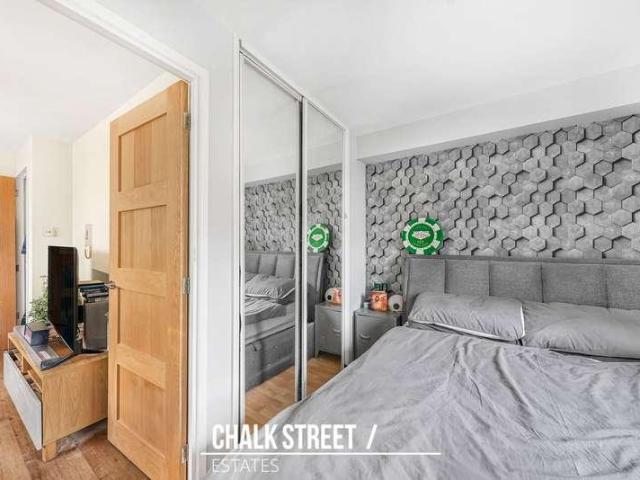 1 bed flat for sale