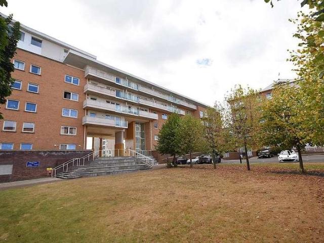 1 bed flat for sale