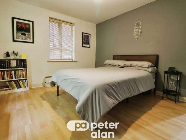 1 bed flat for sale