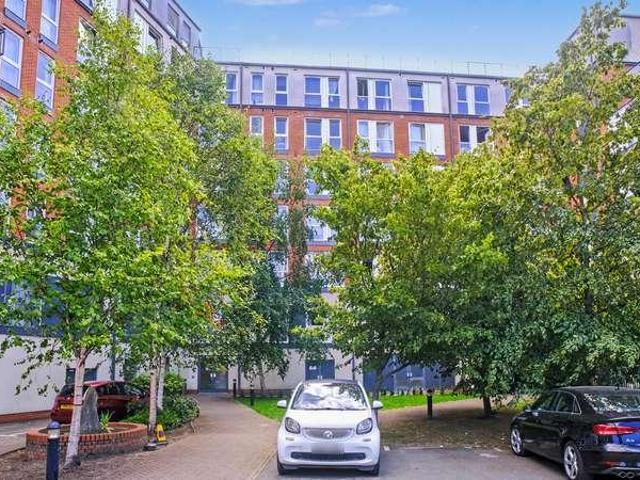 1 bed flat for sale
