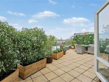 1 bed flat for sale