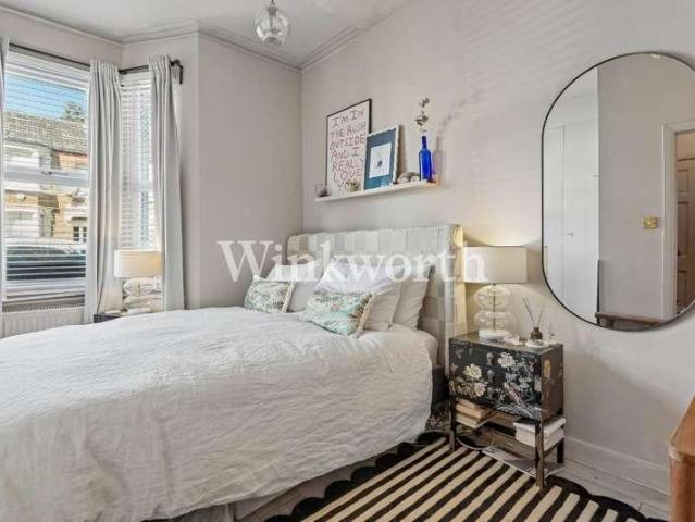 1 bed flat for sale