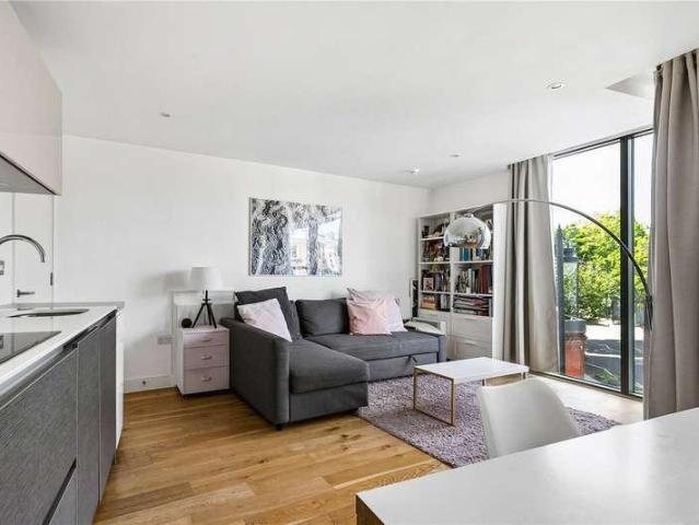 1 bed flat for sale