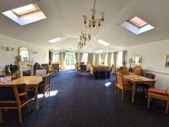 1 bed flat for sale