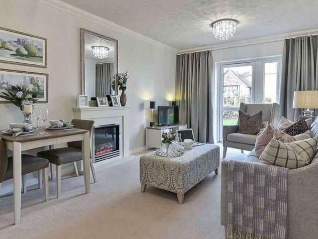 1 bed flat for sale