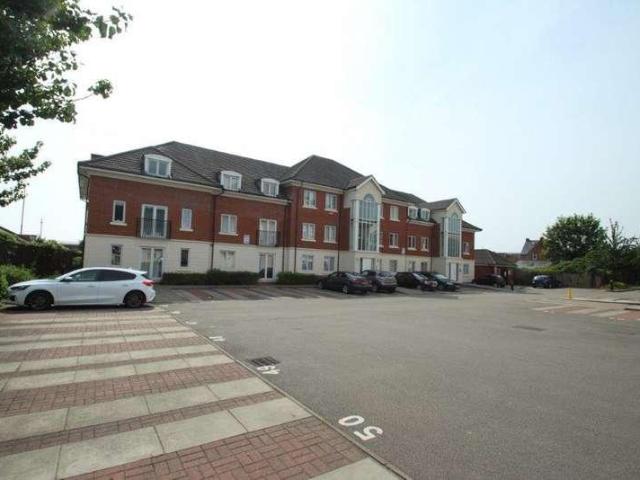 1 bed flat for sale