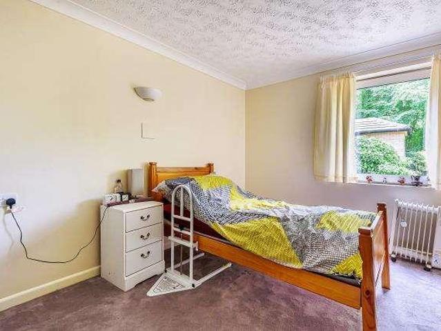 1 bed flat for sale