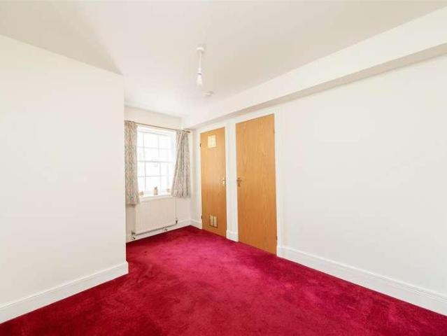 1 bed flat for sale