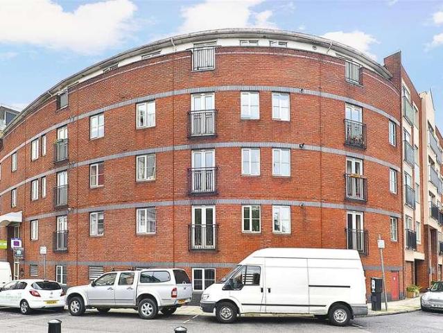 1 bed flat for sale
