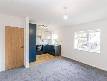 1 bed flat for sale