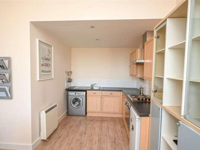 1 bed flat for sale