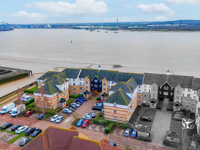 1 bed flat for sale
