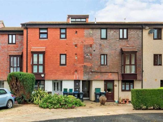 1 bed flat for sale