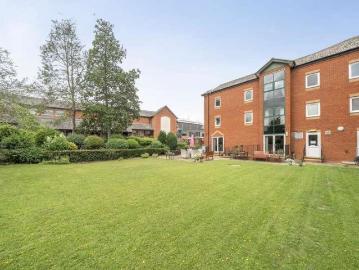 1 bed flat for sale
