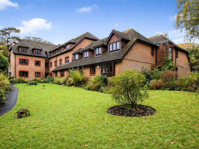 1 bed flat for sale