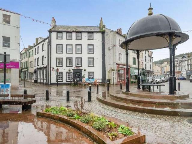 1 bed flat for sale