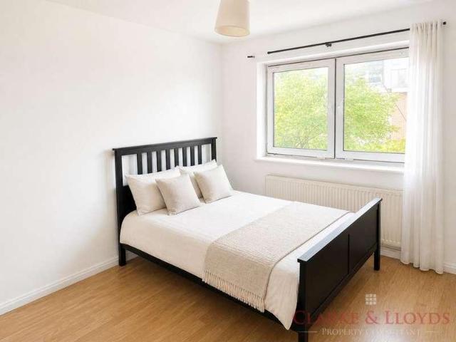 1 bed flat for sale