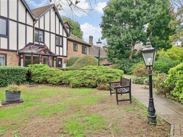1 bed flat for sale