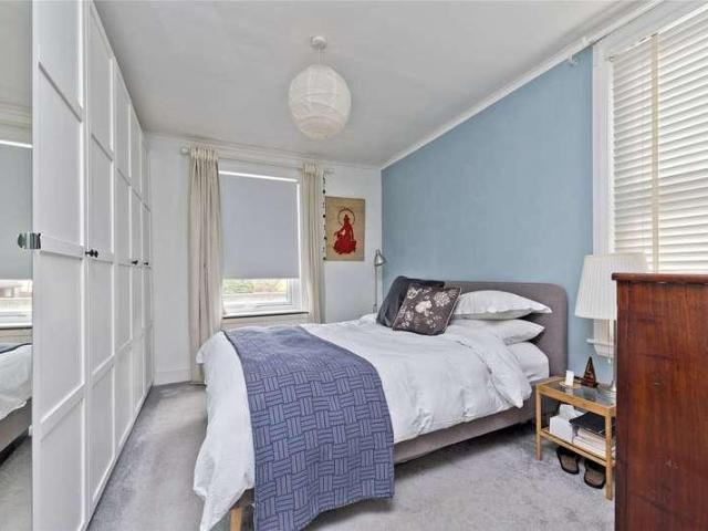 1 bed flat for sale
