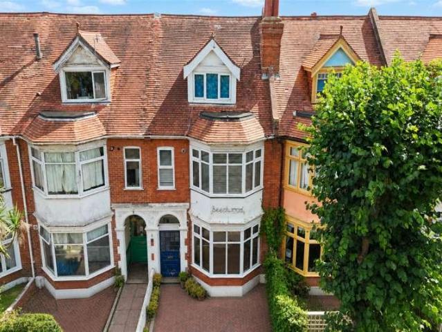 1 bed flat for sale