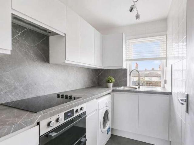 1 bed flat for sale
