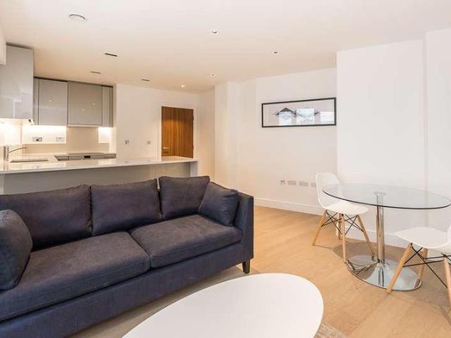 1 bed flat for sale