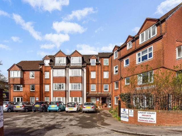 1 bed flat for sale