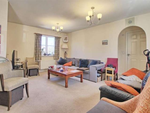 1 bed flat for sale
