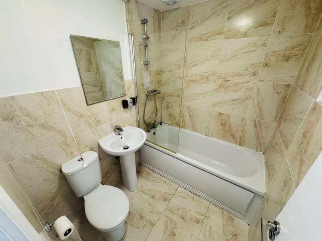 1 bed flat for sale