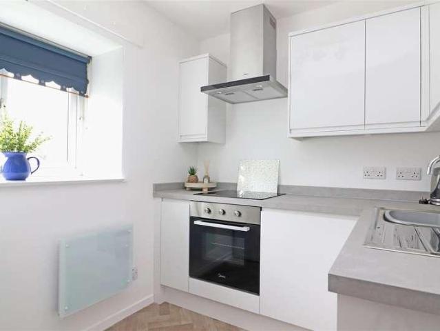 1 bed flat for sale