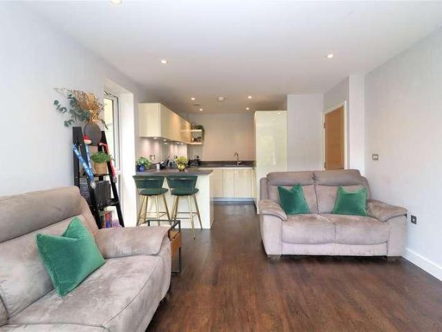 1 bed flat for sale
