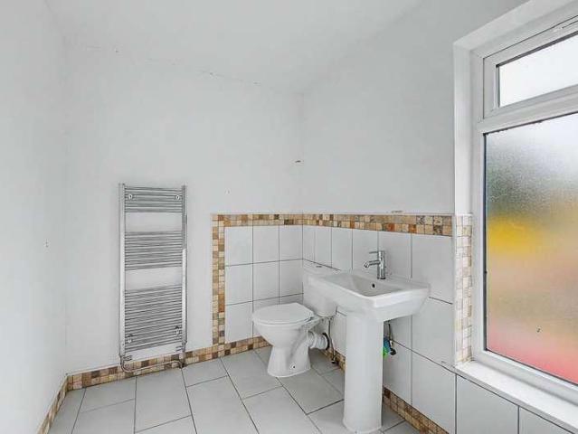 1 bed flat for sale