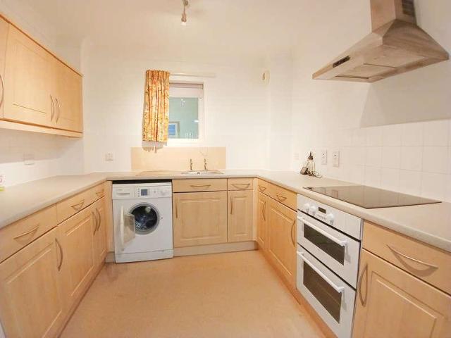 1 bed flat for sale