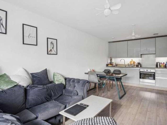 1 bed flat for sale