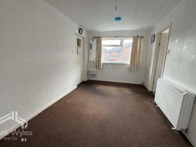 1 bed flat for sale