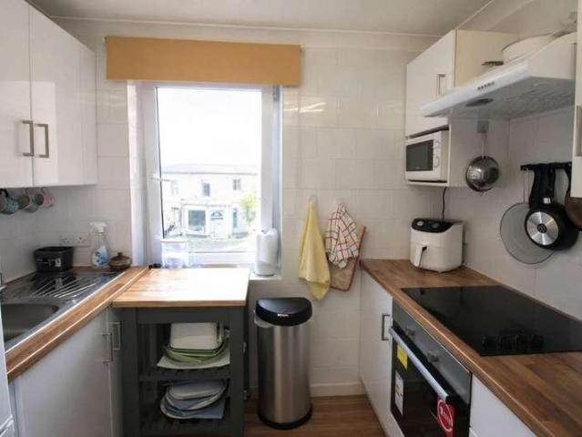1 bed flat for sale