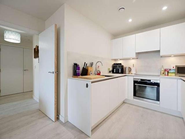1 bed flat for sale