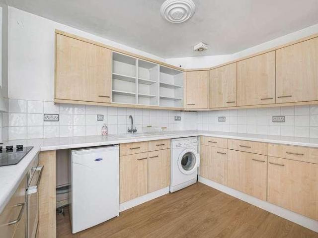 1 bed flat for sale