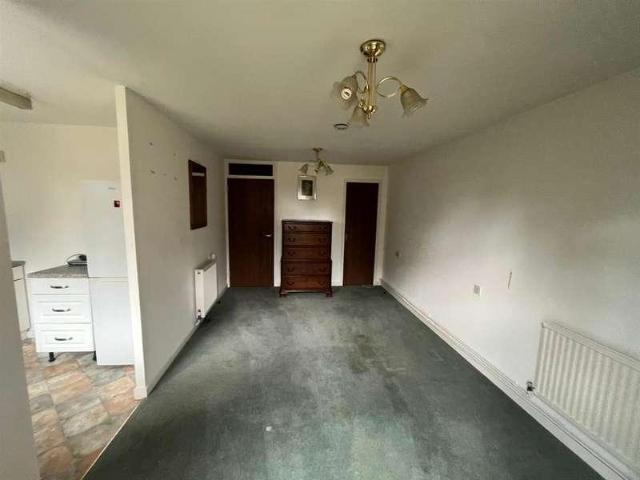 1 bed flat for sale