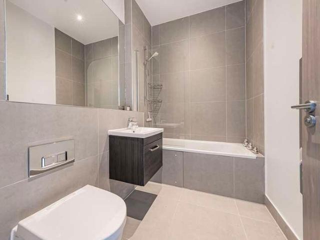 1 bed flat for sale