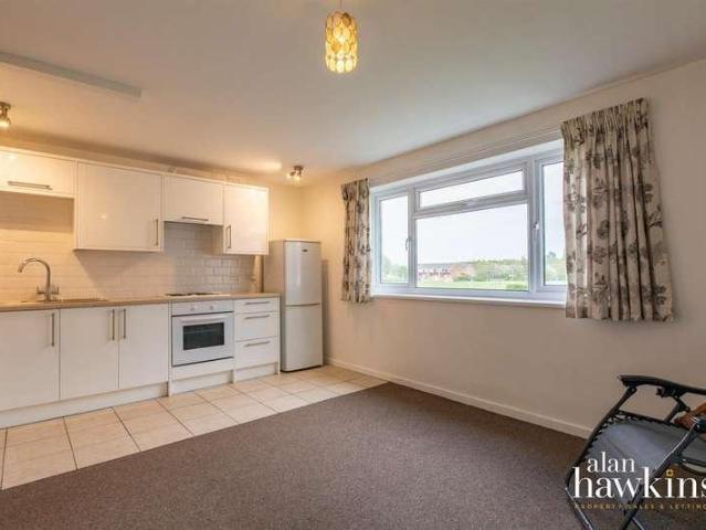 1 bed flat for sale