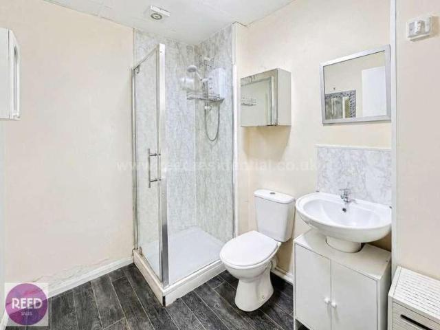 1 bed flat for sale