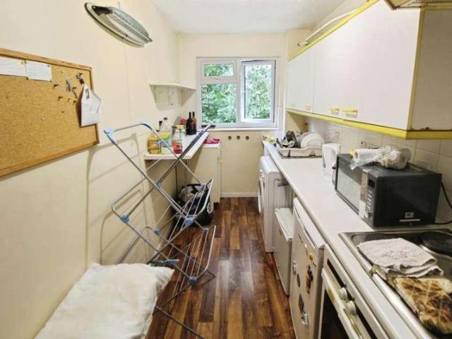 1 bed flat for sale