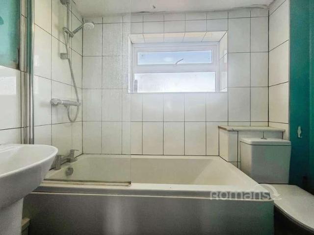 1 bed flat for sale