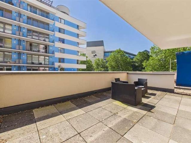 1 bed flat for sale