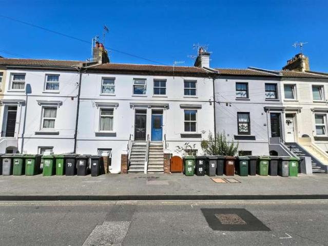 1 bed flat for sale