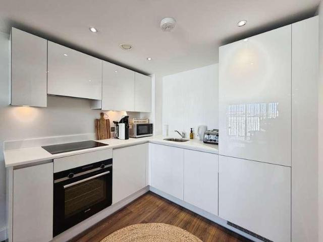1 bed flat for sale